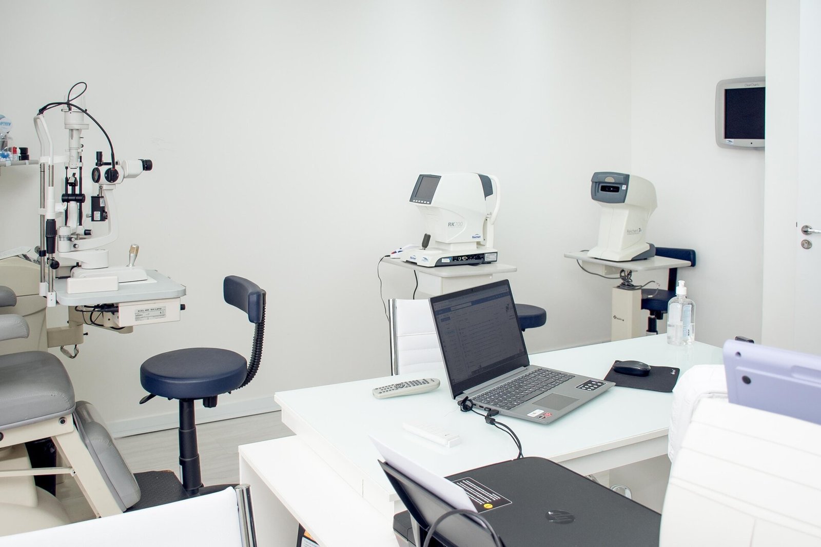 Consultório Dr. Pedro Augusto - Sala de exames